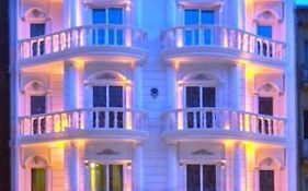 Darkmen Hotel 2
